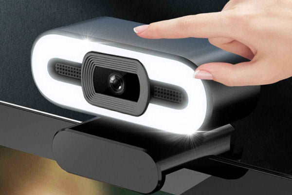 4K Webcam with Light and Built-in Microphone
