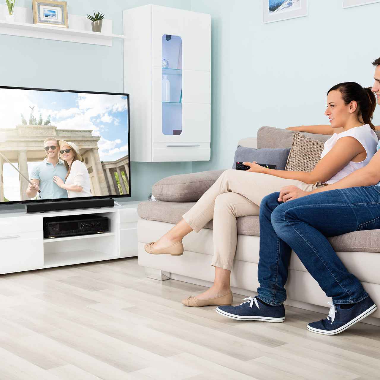 Laser Optical Soundbar with Wireless Sub-woofer